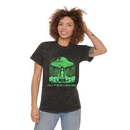 Outerverse Alien Grunge T-Shirt — UFO Spaceship Graphic Tee