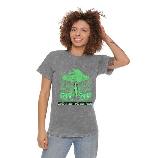Outerverse Alien Grunge T-Shirt — UFO Spaceship Graphic Tee