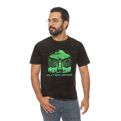 Outerverse Alien Grunge T-Shirt — UFO Spaceship Graphic Tee