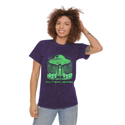 Outerverse Alien Grunge T-Shirt — UFO Spaceship Graphic Tee